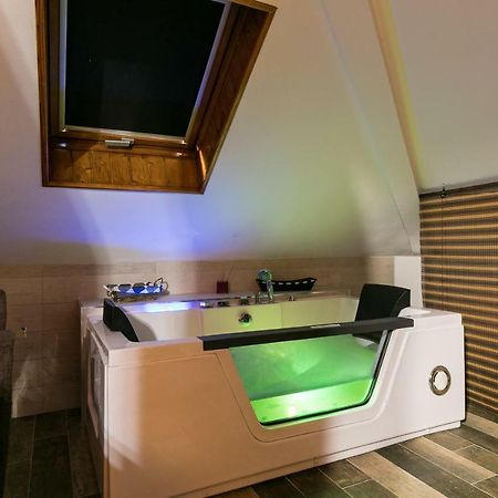 Apartamentos Turisticos TurisΤολέδο Εξωτερικό φωτογραφία